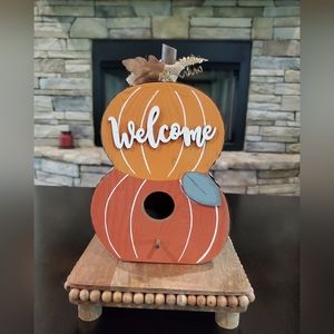 Welcome Pumpkin Birdhouse Decor-NWT
